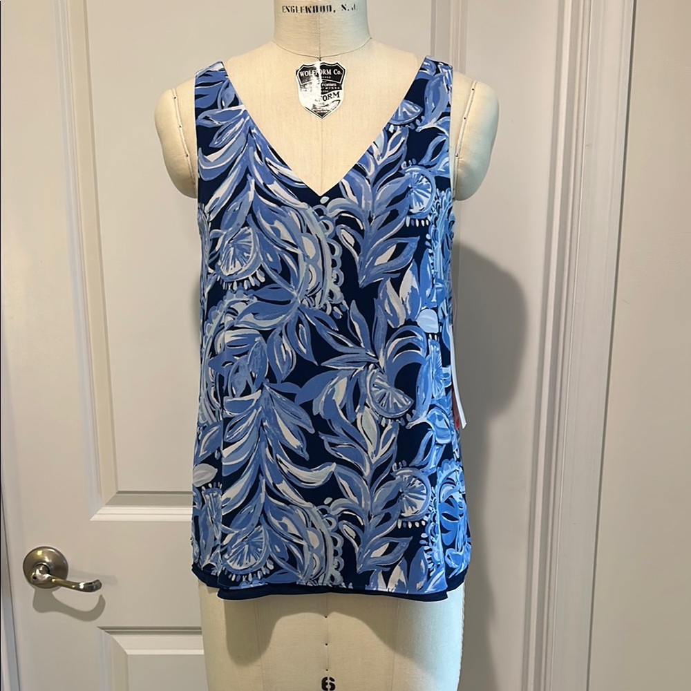 Lilly Pulitzer Blue and White Leaf Print Tank Top